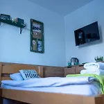 Gora