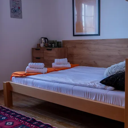 Gora Bed and breakfast 3*